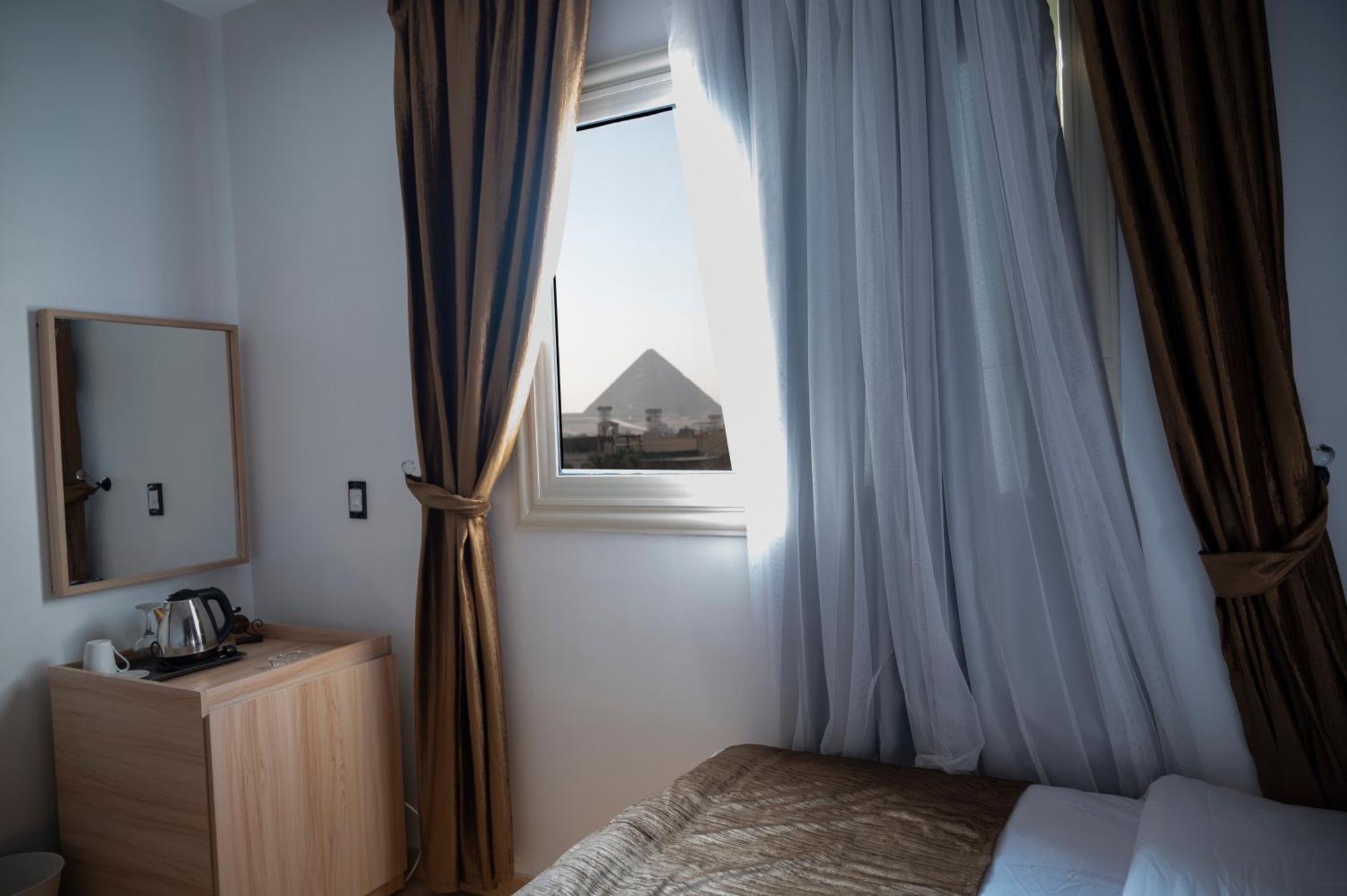 Kafret el-Gabal Palm Pyramids View Hotel מראה חיצוני תמונה